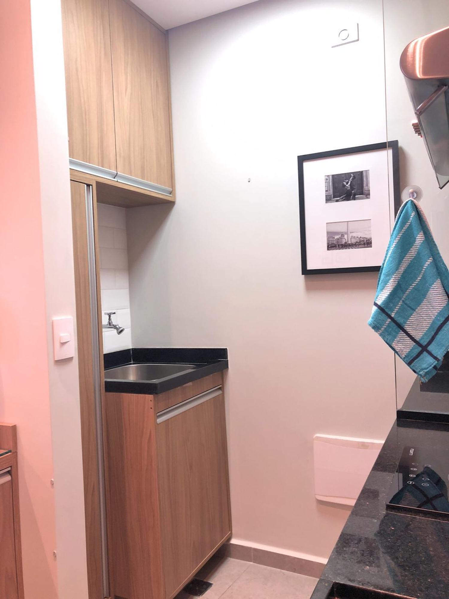 Apartamento Unlimited - Frente Ao Mar. Todo Mobiliado. Santos (Sao Paulo)